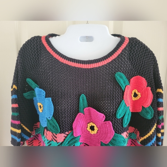 Carole Little | Oversized Funky 90s VTG Colorful Crochet Floral Knit Sweater - Picture 5 of 12